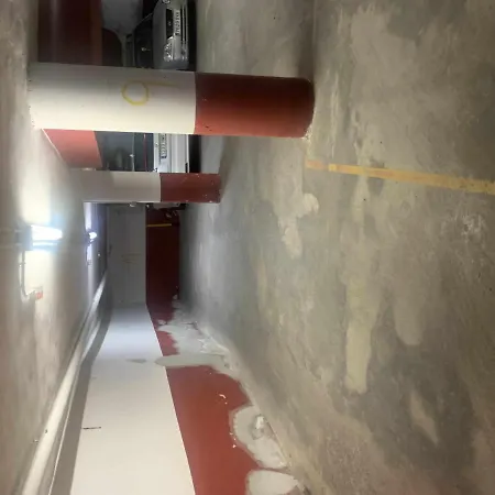 Tranquilo En Pleno Centro Con Garaje * Huelva